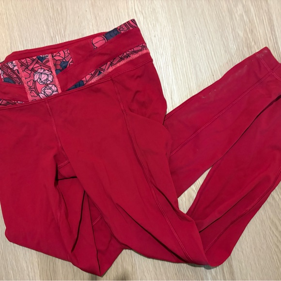 lululemon athletica Pants - lululemon athletica Crimson Leggings with Floral Waistband
